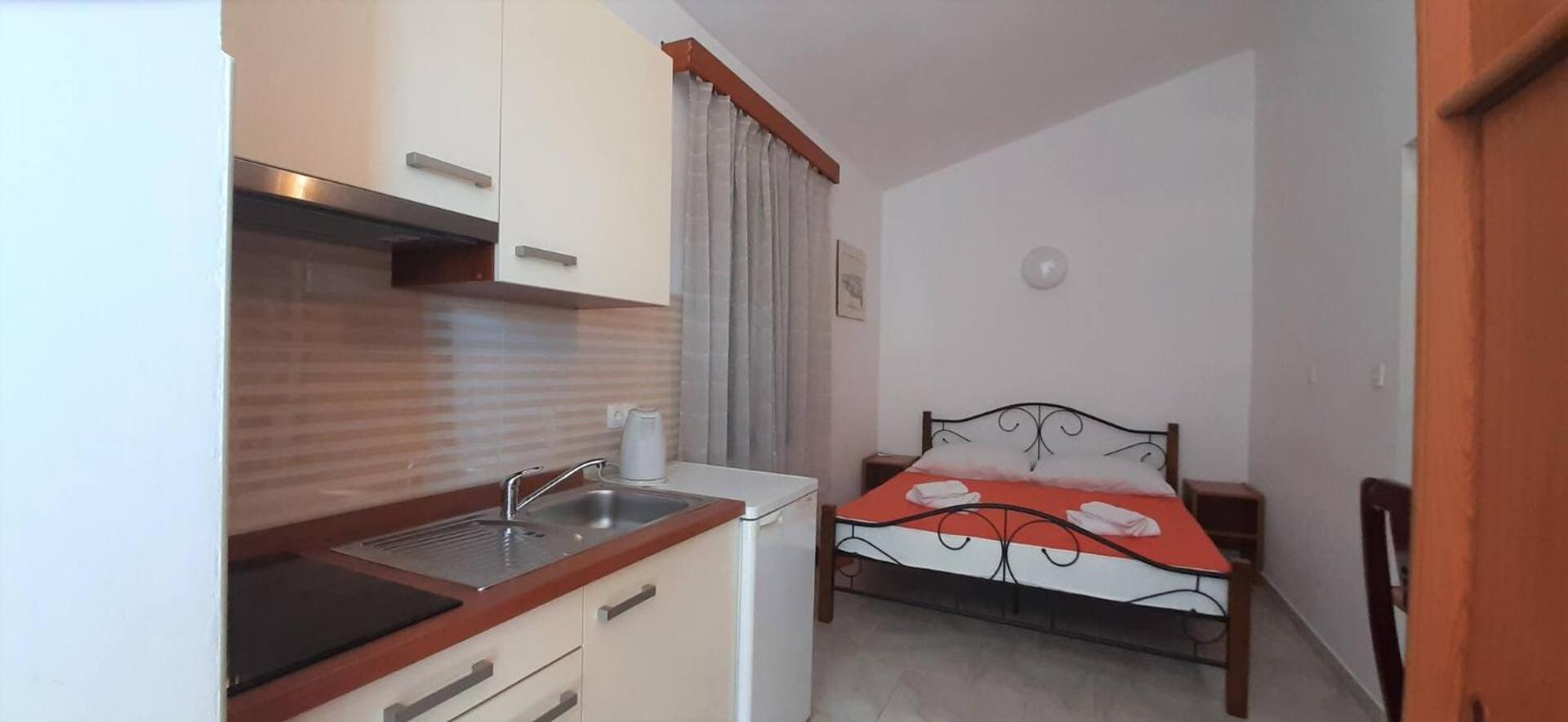 Guest House Helena Close To Beach Krk Town Exterior photo