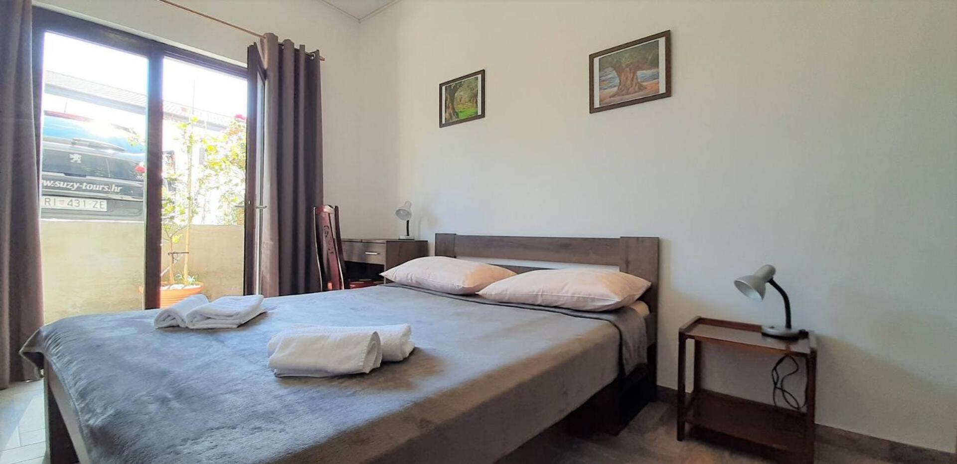 Guest House Helena Close To Beach Krk Town Exterior photo